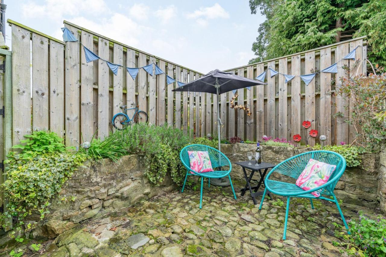Wayside Cottage Дарлингтън Екстериор снимка