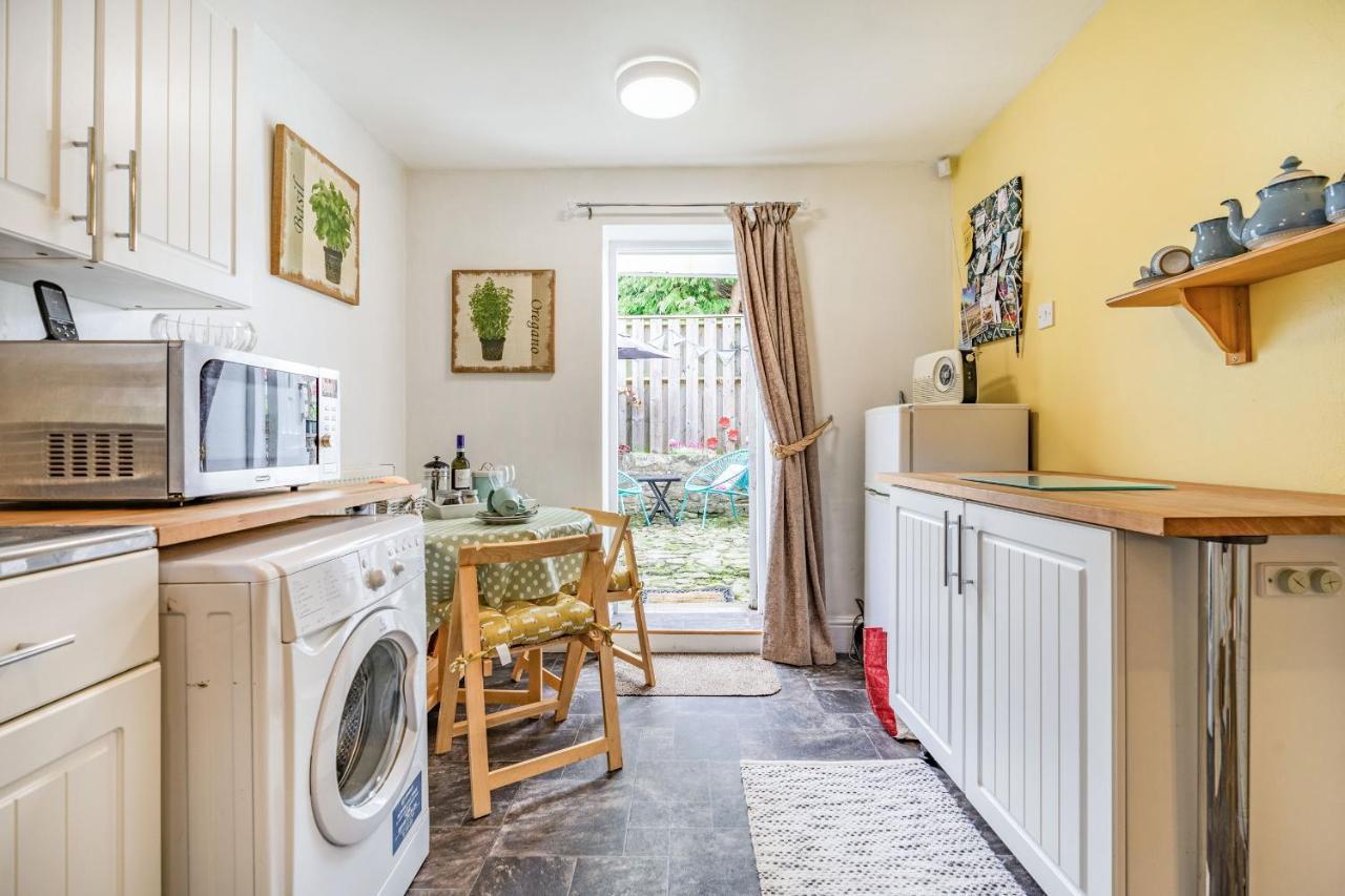Wayside Cottage Дарлингтън Екстериор снимка